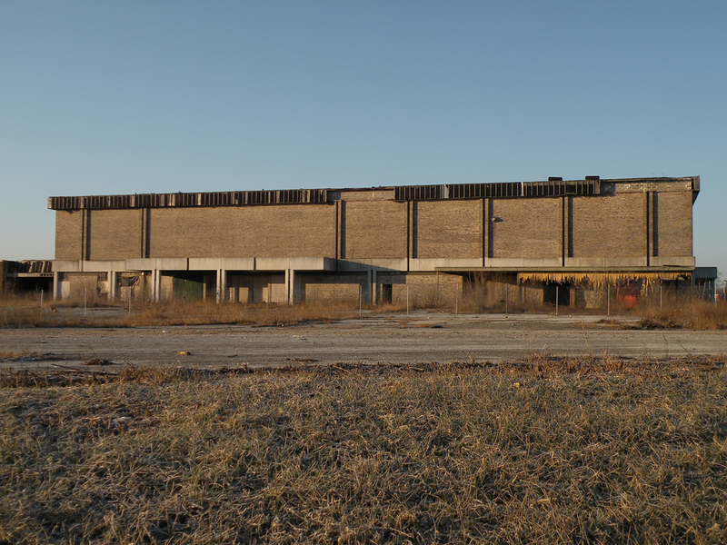 Illustration for article titled These Abandoned Malls Would Be Awesome Post-Apocalyptic Film Locations